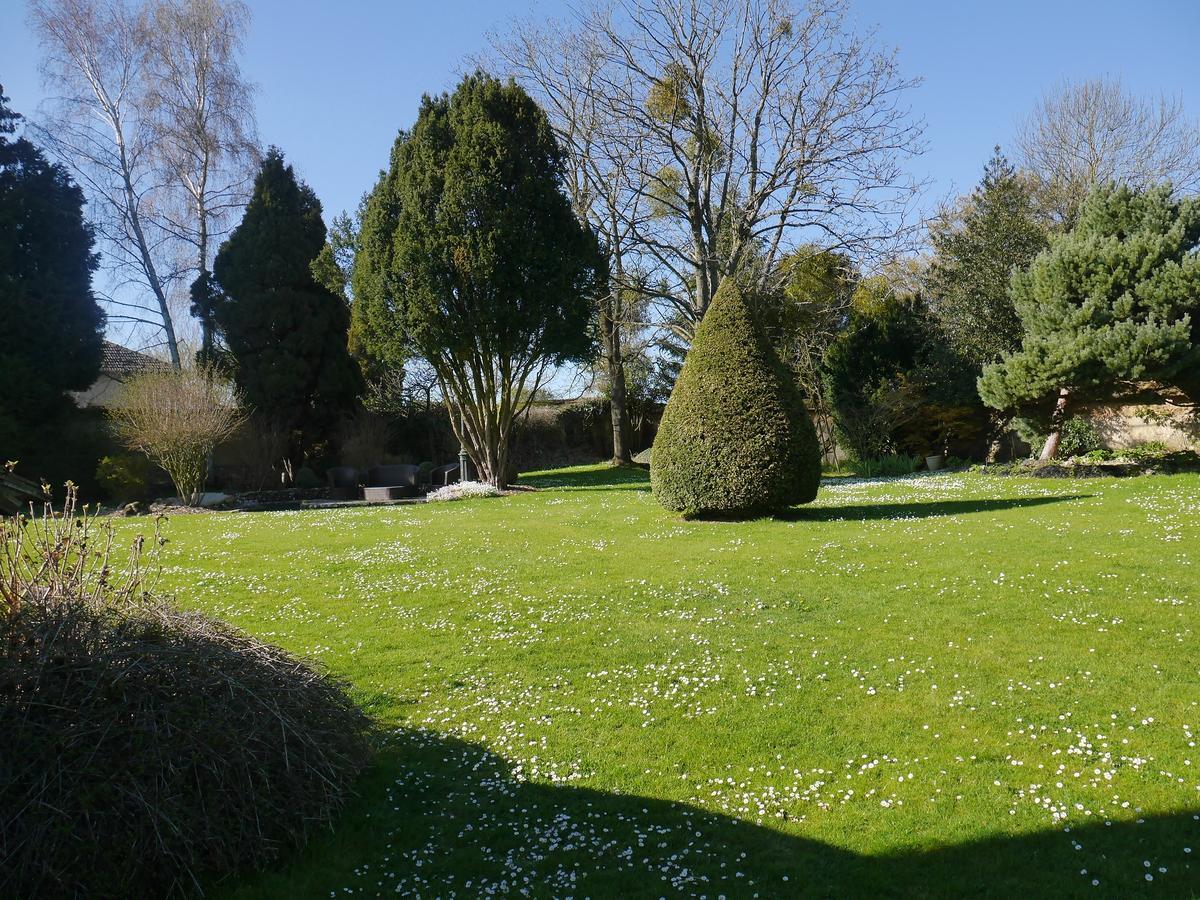 Le Puits D'Angle Bed & Breakfast Thibivillers Eksteriør bilde
